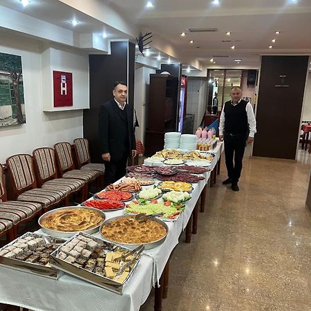Hotel Atlas Novi Pazar Bagian luar foto