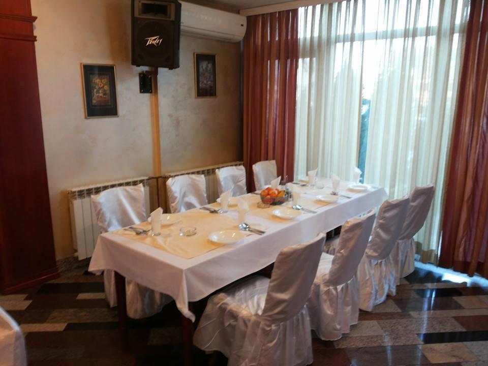 Hotel Atlas Novi Pazar Bagian luar foto